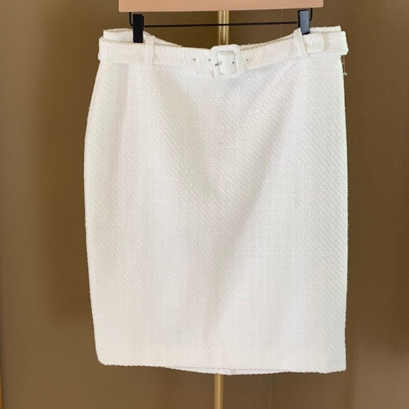DKNY Textured White Belted Skirt - Women's Size 14, Lined - Picture 1 of 10